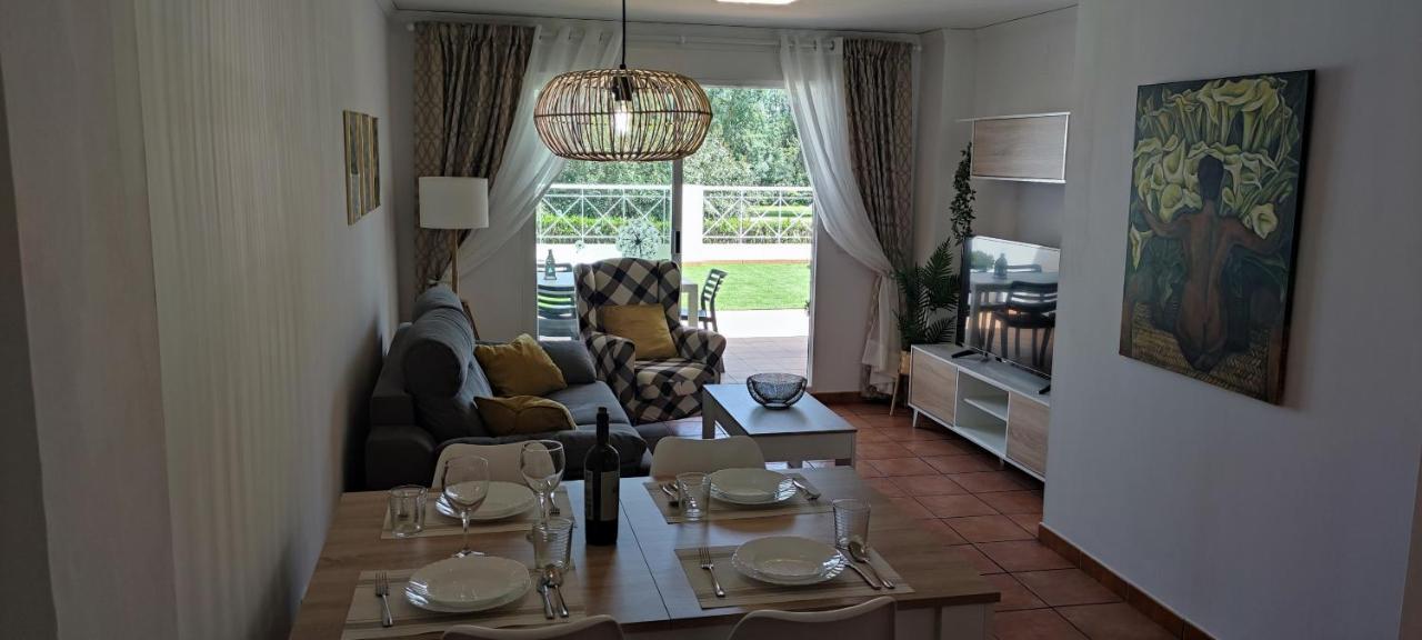 Oasis Hoyo 12 - Oliva Nova Playa Met&Golf Apartment Exterior foto